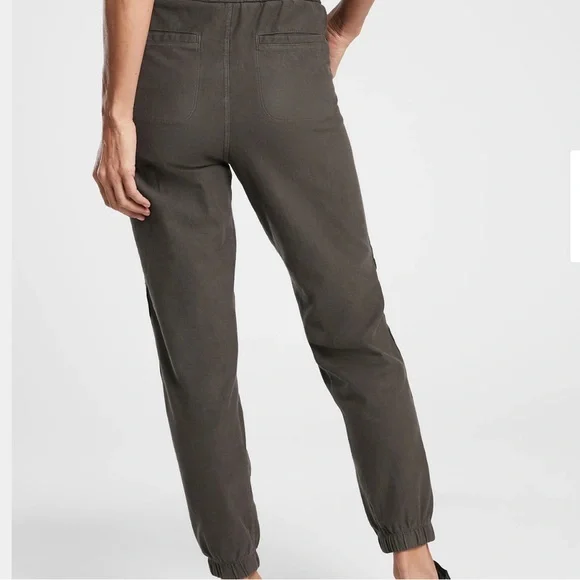 ⭐️ Athleta Farallon Jogger - Picture 6 of 7